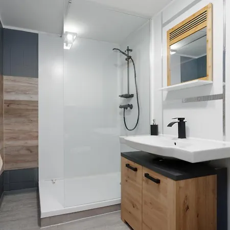 Nahe Kiel, 4 Betten, 2 Schlafzimmer Parkplatz, Terrasse, 3km Zum Apartmán *