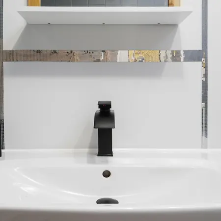 Nahe Kiel, 4 Betten, 2 Schlafzimmer Parkplatz, Terrasse, 3km Zum Apartmán Osdorf