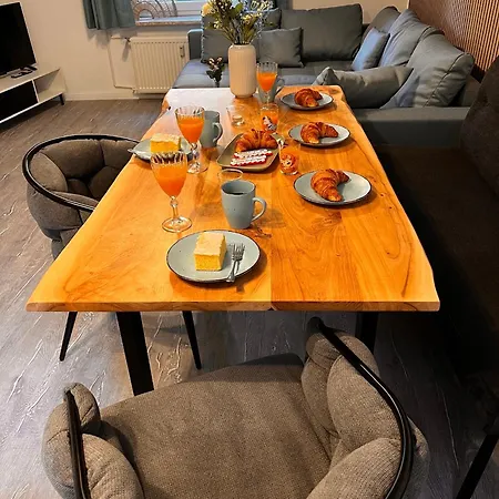 Nahe Kiel, 4 Betten, 2 Schlafzimmer Parkplatz, Terrasse, 3km Zum Apartmán Osdorf